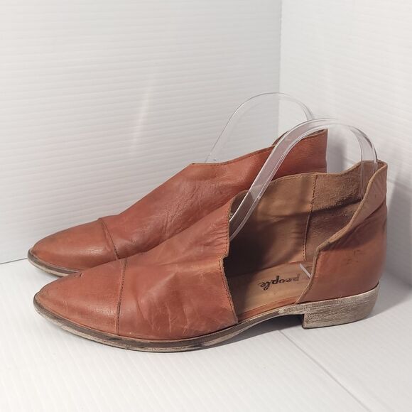 Free People‎ Royale Women's Flats Asymmetrical Tan Brown Leather  Size 37/7-7.5 - Picture 5 of 15